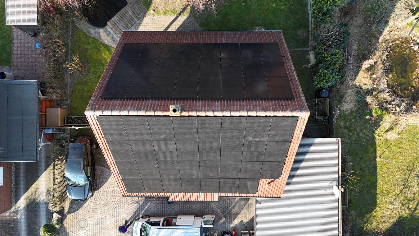 Bild einer Photovoltaikanlage in Celle bei Hannover - installiert von Autaris Energy