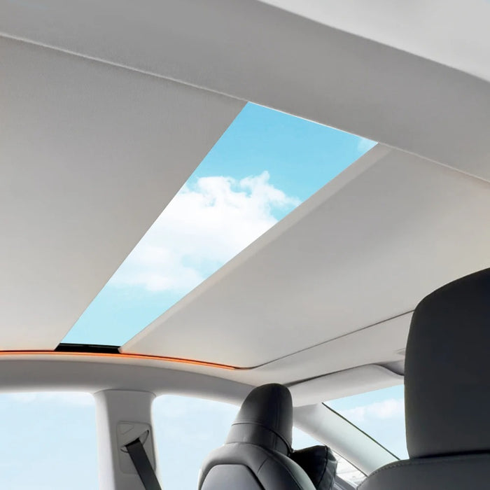 halbgeöffneter Sonnenschutz für Tesla Model Y